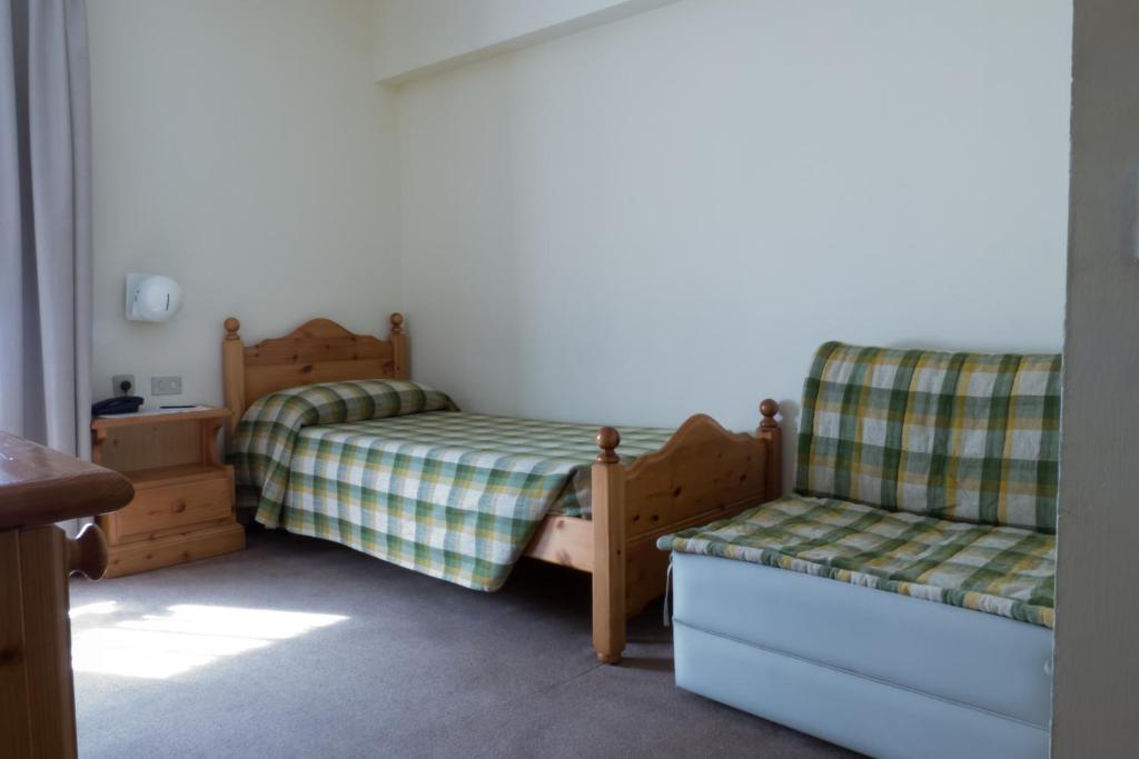 Hotel Valdotain Villeneuve Room photo